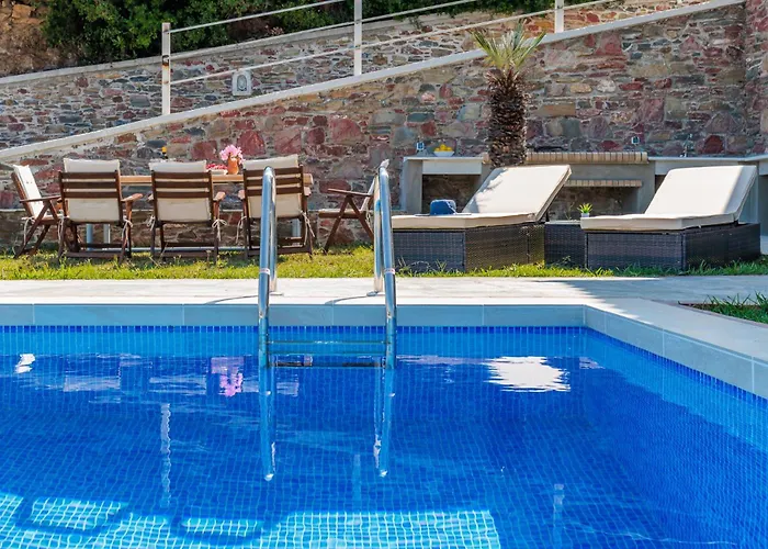 Villa Pavlos
