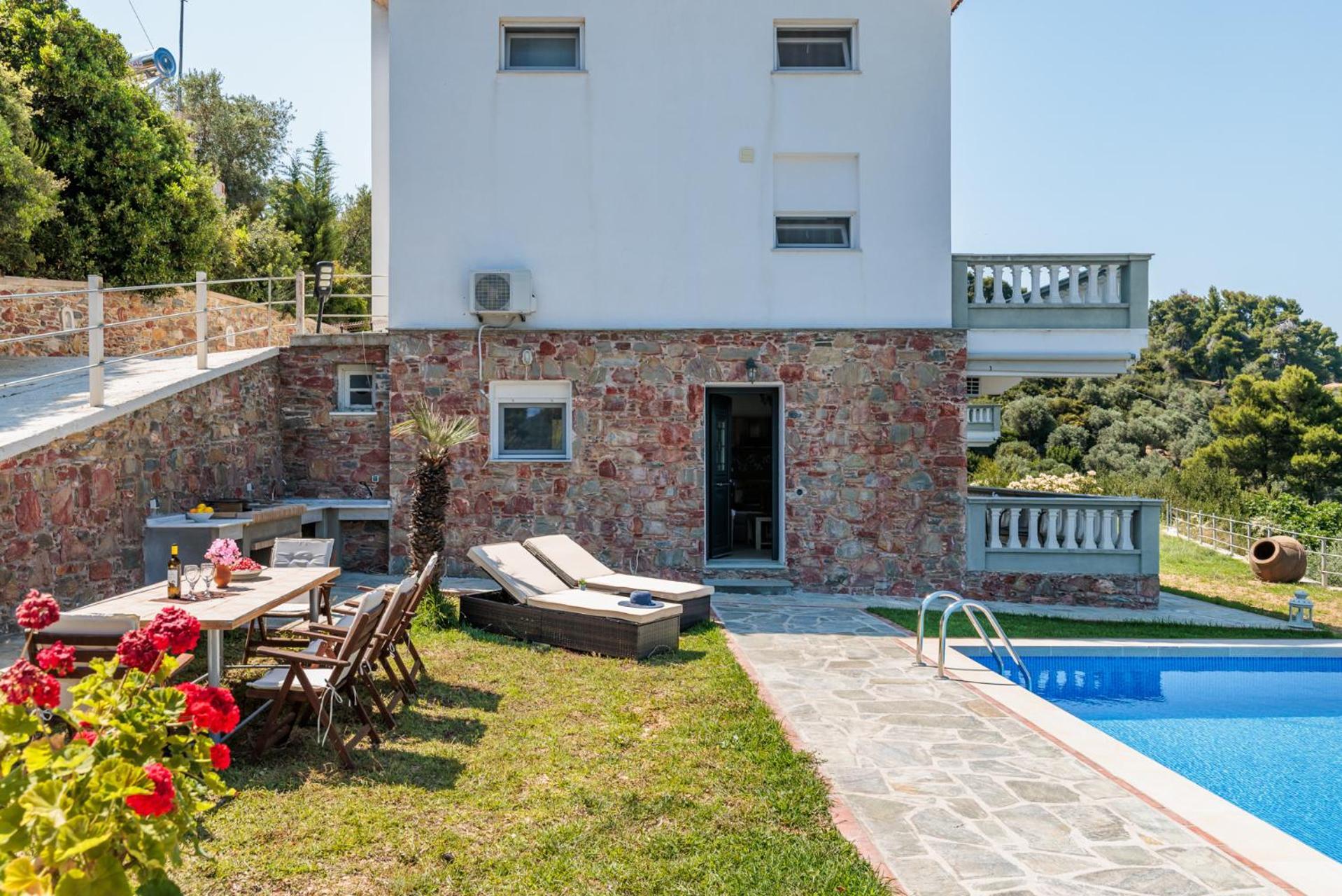 Apartment Pavlos