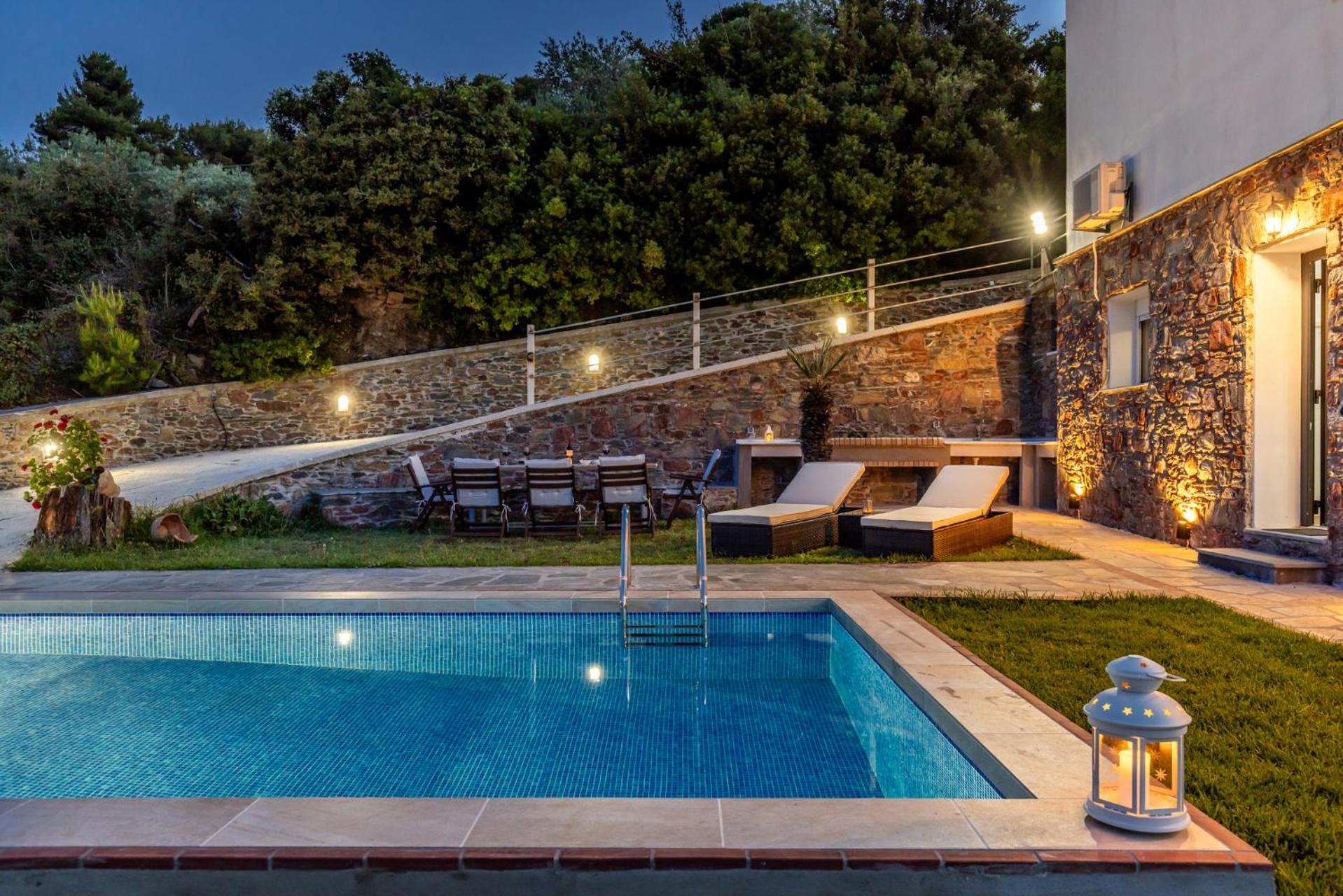 Apartment Pavlos *